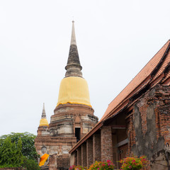 Naklejka premium Ancient temple, Wat Yaichaimongkol in Ayutthaya