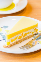 Mango cheesecake