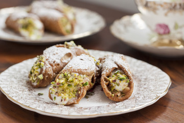 Cannoli