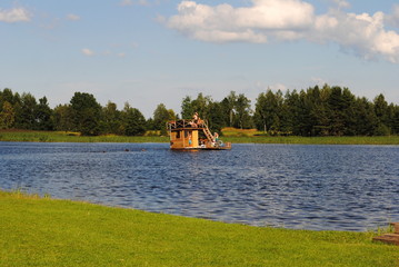 kleines Hausboot