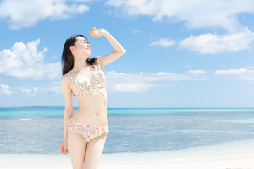 ビーチの女性