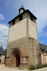 Fototapeta na wymiar Eglise de Chamberet (Corrèze)