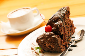chocolate cake with cappuccino