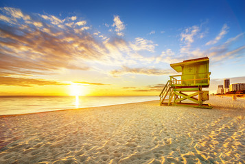 Naklejka premium Wschód słońca w Miami South Beach