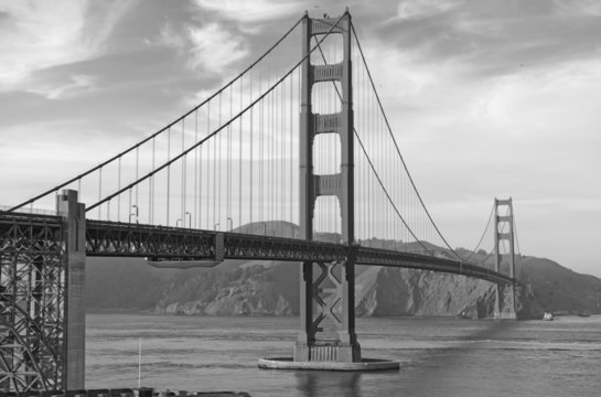 Golden Gate Bridge, San Francisco, California