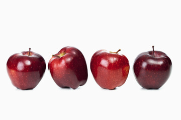 Rote Äpfel, Ganz, in einer Reihe