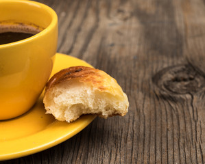 Coffee croissant