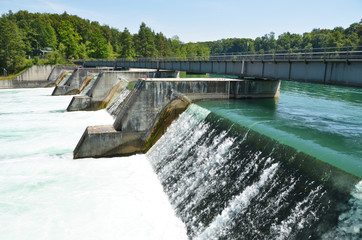 Dam of power sation across Rhine river - 67882607