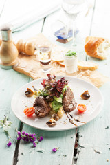salad with medallions