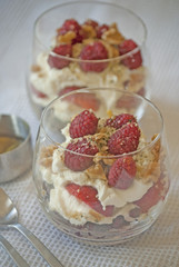fruit & yoghurt