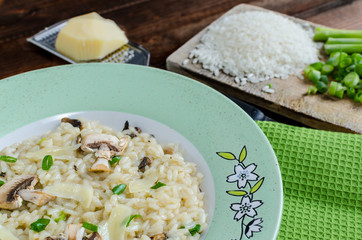 Italien risotto with mushrooms