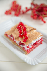 Johannisbeer Baiser Kuchen