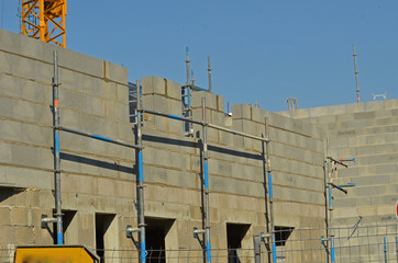 mur