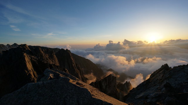 北穂高岳からの夕日