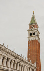 Fototapeta na wymiar Venedig, historische Altstadt, Stadt, Turm, Markusturm, Italien