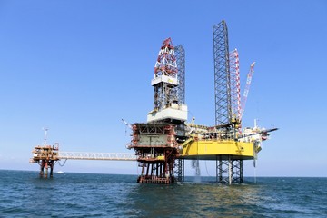 production platform for oil and gas