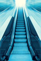 Obraz premium Escalator and light on background.