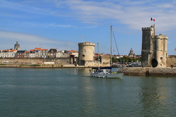 Fototapeta premium Tours médiévales de La Rochelle, France