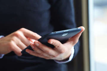 woman with pc tablet