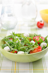 salad with tomatoes and mozzarella