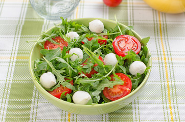 salad with tomatoes and mozzarella