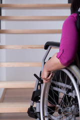 Obraz premium Disabled woman can't get upstairs