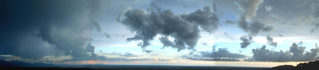A night storm - Overview of sky promising rain