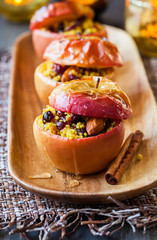 Baked apples