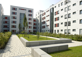 Wohnblock © helmutvogler