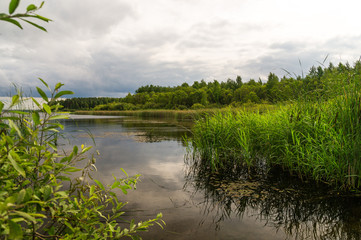Уральский водоем с камышем © 7ynp100