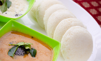 Idly served with sambar