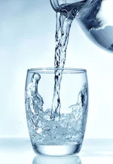 Keuken foto achterwand Water glass of water