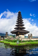 Fototapeta na wymiar Pura Ulun Danu Bratan, a water temple on Bali, Indonesia