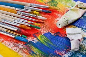 Obraz premium Paints and brushes