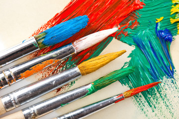Obraz premium Paints and brushes