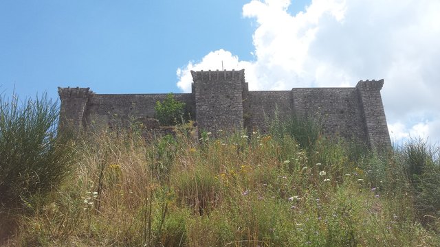 Sicignano degli Alburni-Il castello