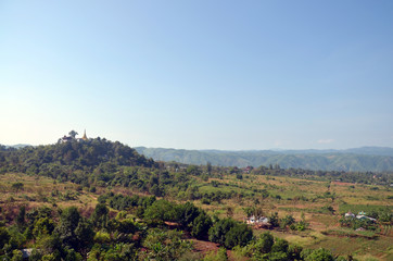 Fototapeta na wymiar View point Landscape of Payathonsu in Kayin State