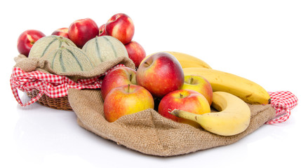 Composition of melons, nectarines, apples and bananas