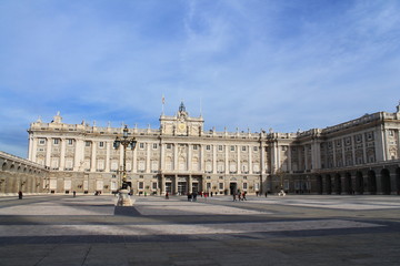 Fototapeta na wymiar Palais Royal de Madrid, Espgane