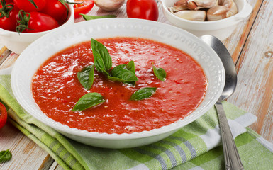 Fresh tomato soup