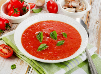 Fresh tomato soup