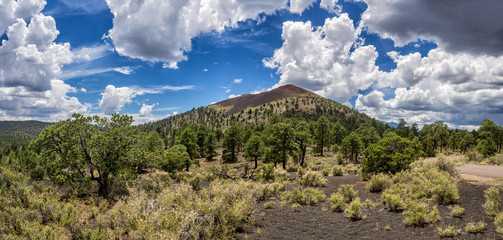 Sunset Crater Volcano National Monument © Frankix