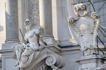 Obraz premium Statues in Torino