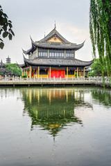 Naklejka premium Zhigui Pavilion in Quanfu Temple