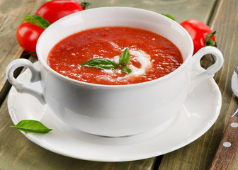 Fresh tomato soup