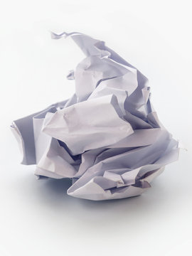 Papierkn&auml;uel