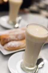 Horchata and fartons