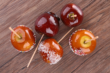 caramel apples