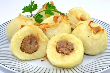 pyzy z mięsem
