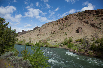 Fototapeta na wymiar Shoshone River